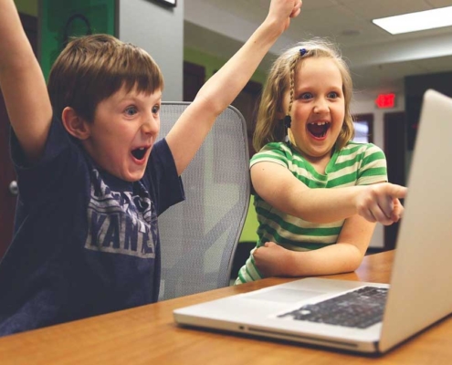 Ricerca sul sistema nervoso per la scuola elementare